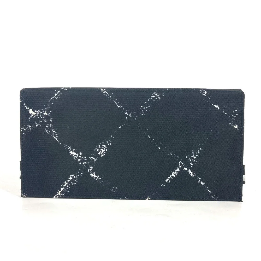 CHANEL Black Wallet